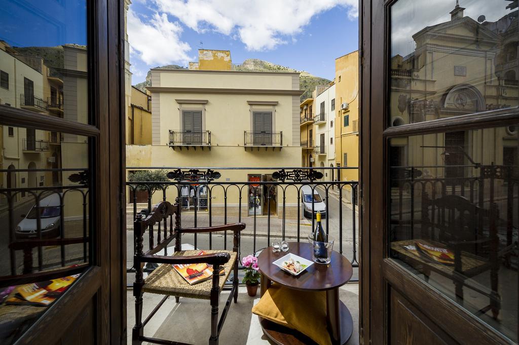 Agli Affreschi Hotel Castellammare del Golfo Exterior photo